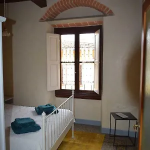 Calzaiuoli Luxury And Characteristic Italy